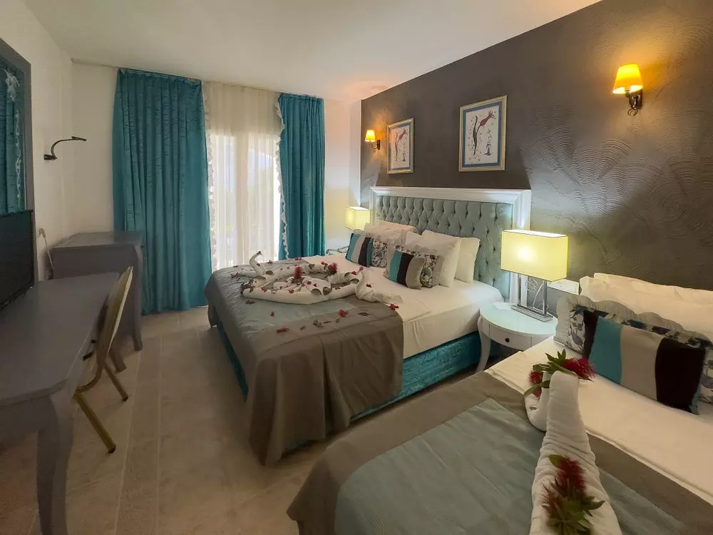 اتاق TIANA BEACH